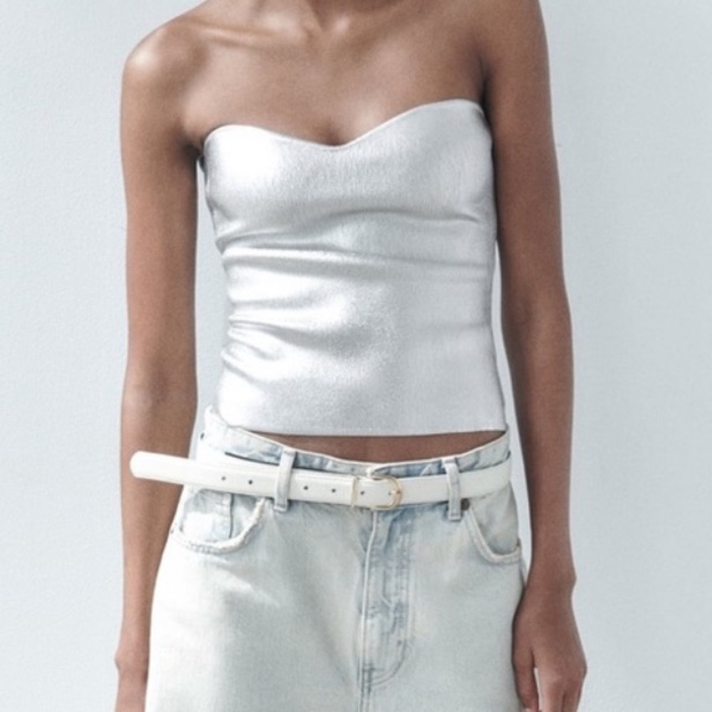 Silver Metallic Strapless Crop Top - Picture 2 of 5